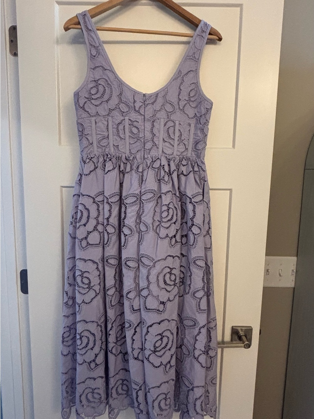 En Saison Brynlee Sleeveless Lace Midi Dress - Picture 4 of 5